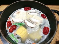 清汤锅-呷哺呷哺 黄金牧场 (新中关购物中心店)