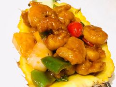 菠萝咕噜虾球-衡山汇·高级粤菜(霄云路店)