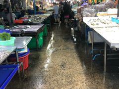 -兰坡海鲜市场