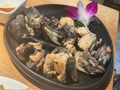 -一朵菌·野生菌探索家火锅(南亚店)