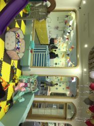 -嗨游宝贝婴幼儿水育馆(缤格汇店)