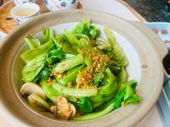 啫啫蒜蓉罗马生菜-南拳十三姨·潮汕砂锅粥·粤菜(西单大悦城店)