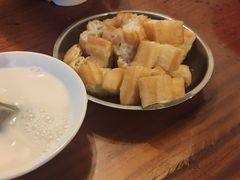 豆浆油条-莉安酸牛肉早点