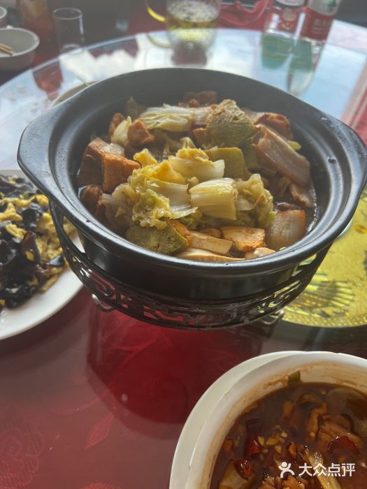 北京龙庆四季香农家饭庄·灶台鱼·碳烤虹鳟鱼(龙庆峡店)图片