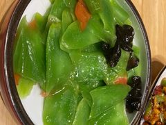 翡翠青笋-小六汤包·老字号·中华名小吃(公园南路店)