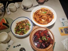 -小菜园新徽菜(镇江丹阳吾悦店)