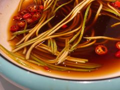 -楼兰古丽·新疆拌面·清真(华阳城店)
