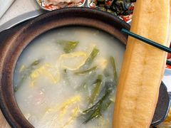 -煲王粤菜餐厅(中侨中心店)