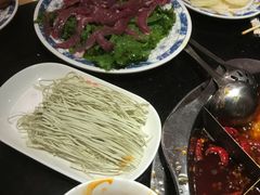 鲜羊肉-董家湾重庆老火锅(武清杨村店)