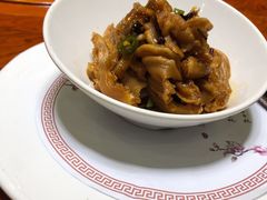 -江南大酒店·地道正宗有锅气的江西菜(中华北大街店)