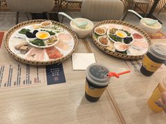 -花馬肆.云南过桥米线(汉神购物广场现场熬汤店)