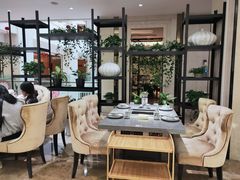 -彩虹坊火锅(宁穿路店)