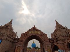 -一寨两国风景区
