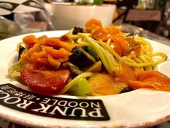 奶油松露三文鱼意面-鼓楼吃面·肉啃肉(南锣鼓巷店)