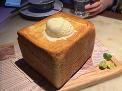 -绿茶餐厅(同成街华联店)