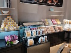 -好利来(飞跃路店)