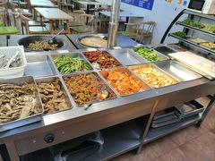 -小王哥15元自助快餐