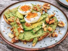 牛油果吐司-RAC BAR(安福路店)