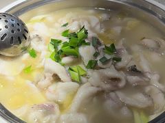 -严厨老坛酸菜鱼(吴江万宝店)