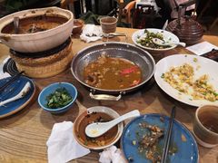 -吃饭皇帝大土家民族菜(正大广场店)