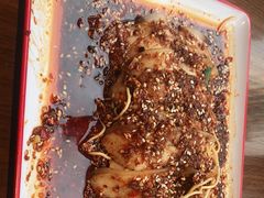 -有红鸡毛店·川菜(建设路店)