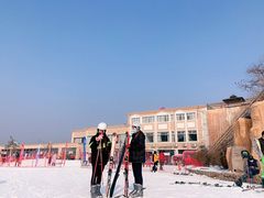-蓟洲国际滑雪场