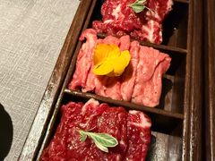 -左庭右院鲜牛肉火锅黑金店(陆家嘴中心店)
