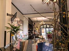 -良友书坊(安徽路店)