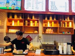 -忆秦时(银泰in77店)