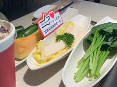 -海底捞火锅鲜切牛肉主题店(长寿路店)
