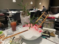 -领鲜天下·焗海鲜·花胶鸡(天目里店)