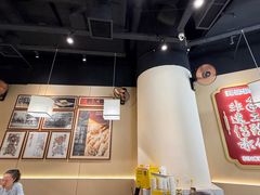 -双燕楼·手工馄饨·汤面小吃(世纪汇店)