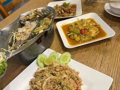 -两兄弟Song Pee Nong(2号店)