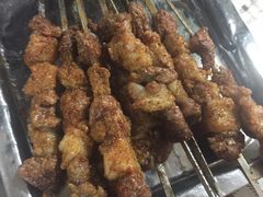 -布尔津河堤夜市