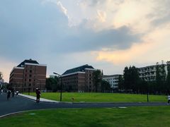 -上海财经大学(国定路校区)