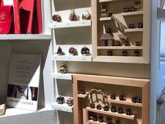 -LADY FAFA(巨鹿路陕西南路路口店)