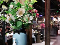 -湊湊火锅·茶憩(杭州湖滨银泰in77店)