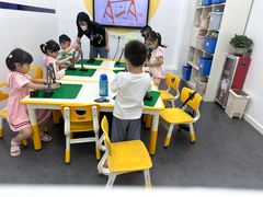 -百变天才机器人编程中心·信奥·无人机·科技特长生(金田广场店)