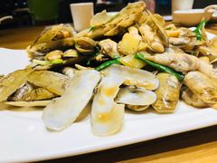 -宝燕海货工场(长江国际店)