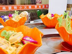 -亿富盛餐饮旋转小火锅(乐客城店)