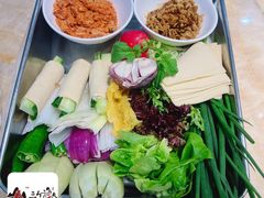 -三个渔夫·蒸汽海鲜(小白楼店)