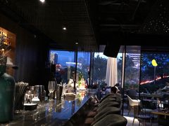 -STARRY CAFE & LOUNGE BAR(高新店)