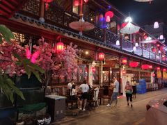 -江南古镇(斗西路万致创意园店)
