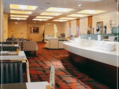 -乌兰湖畔草坪轻奢营地