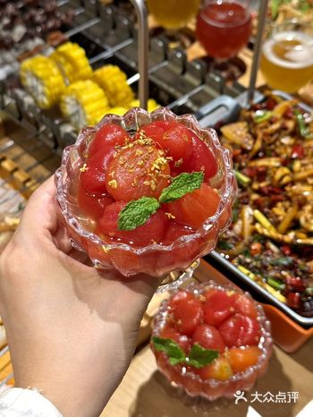 鲜切嫩牛肉串真的超级嫩，咬一口汁水四溢，简直停不下来