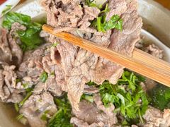 -大众跷脚牛肉馆·非遗传承单位(峨眉山店)