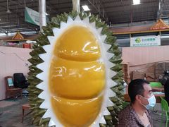 -曼阁市场水果批发市场