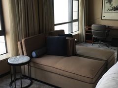 -中山利和希尔顿酒店