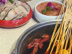 -钢管厂五区小郡肝串串香(蜀都万达店)