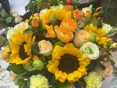 -亭亭鲜花店(中山北路店)